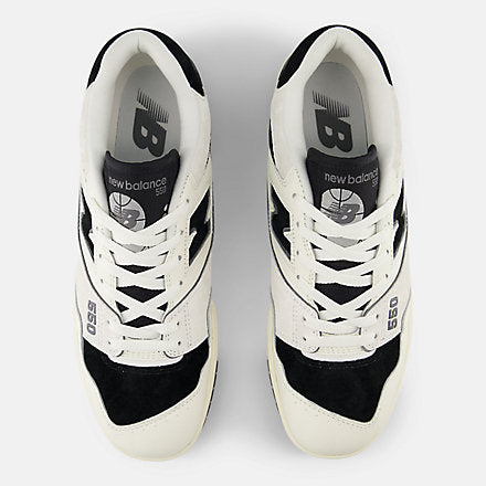 New Balance 550